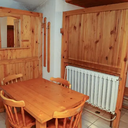 Ξενοδοχείο Family Bisser 3*