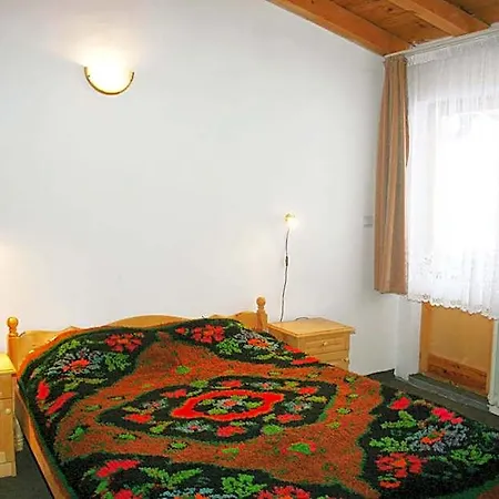 Отель отел бисер